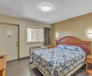 Photo 4 - Viking Motel