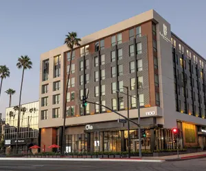 Photo 2 - The Glenmark, Glendale, a Tribute Portfolio Hotel