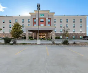 Photo 2 - Quality Inn - Pratt