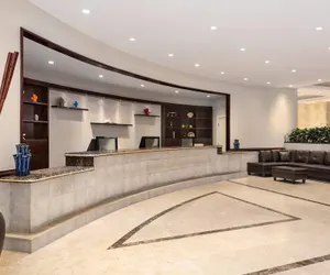 Photo 3 - Radisson Resort Miami Beach