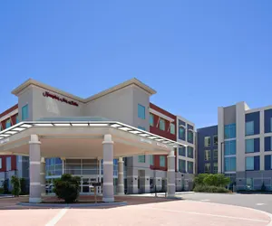 Photo 2 - Hampton Inn & Suites Gilroy