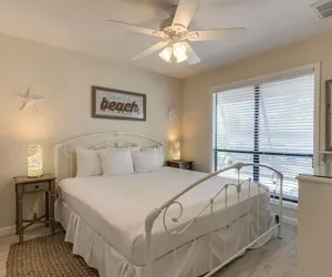 Photo 5 - Bayou Village 618g S