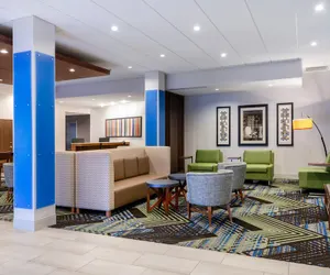 Photo 4 - Holiday Inn Express And Suites Colorado Springs South I-25 by IHG