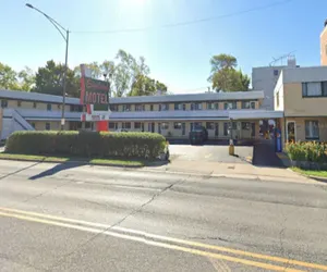 Photo 2 - Motel Edgebrook Chicago North Shore by OYO