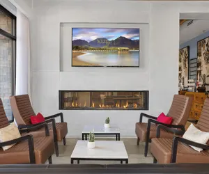 Photo 2 - Lake Placid Inn Boutique Hotel