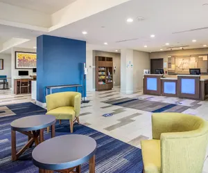 Photo 3 - Holiday Inn Express & Suites Tulsa East - Catoosa, an IHG Hotel