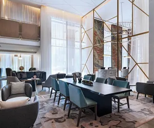 Photo 5 - Austin Marriott Downtown