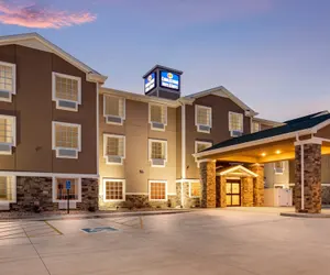 Photo 2 - Cobblestone Hotel & Suites - Cozad