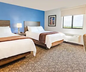 Photo 3 - Sonesta Simply Suites Avondale