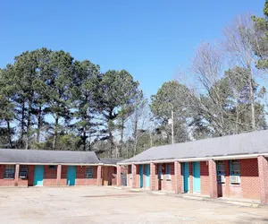 Photo 2 - OYO Hotel Durant MS Bowling Green Rd