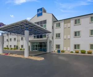 Photo 2 - Americas Best Value Inn - Knoxville East