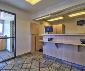 Photo 3 - Motel 6 Nogales, AZ - Mariposa Road