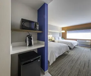 Photo 4 - Holiday Inn Express And Suites Staunton, an IHG Hotel