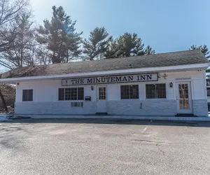 Photo 2 - The Minuteman Inn