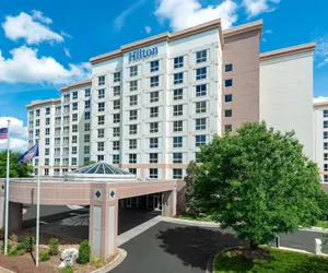 Photo 2 - Hilton Charlotte Airport