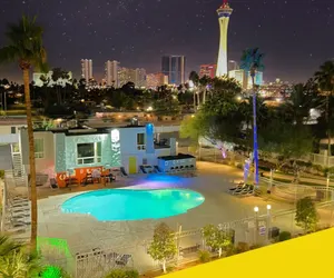 Photo 2 - Bposhtels Las Vegas