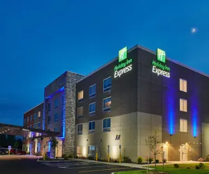 Photo 2 - Holiday Inn Express Buffalo NE Lockport