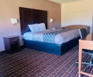 Photo 5 - GOVERNORS INN