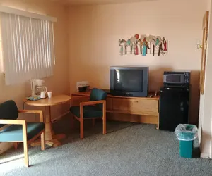 Photo 4 - Cactus Inn