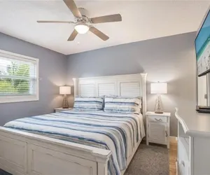 Photo 3 - 7 Doors Down 3 Bedroom Villa by RedAwning