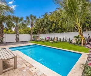 Photo 2 - 7 Doors Down 3 Bedroom Villa by RedAwning