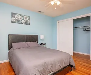 Photo 5 - The Dandridge Guest House
