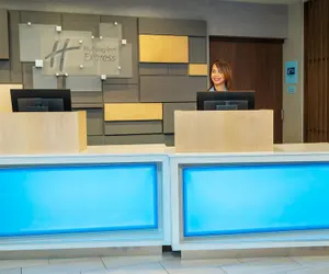 Photo 3 - Holiday Inn Express & Suites Las Vegas - E Tropicana by IHG
