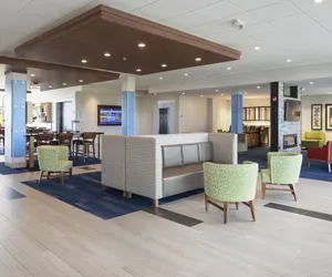 Photo 3 - Holiday Inn Express And Suites Bourbonnais East - Bradley, an IHG Hotel