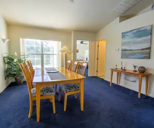 Photo 2 - Gorgeous Vacation Ciska 3 Bedroom Home by RedAwning