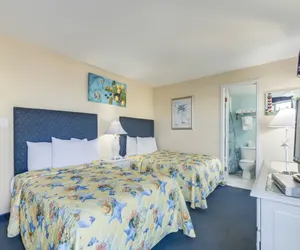 Photo 2 - Spectacular Oceanfront Condo by Hosteeva