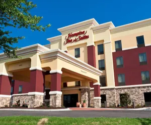 Photo 2 - Hampton Inn & Suites Tulsa/Central