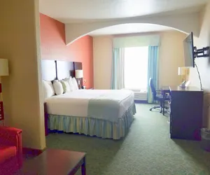 Photo 4 - Ramada by Wyndham South Waco