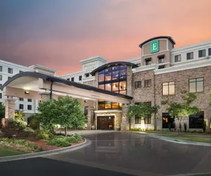 Photo 2 - Embassy Suites by Hilton Fayetteville Fort Liberty