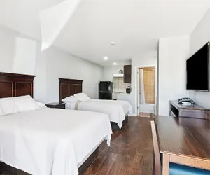 Photo 2 - LaPlace Motel