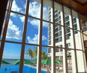 Photo 4 - Guam Reef Hotel