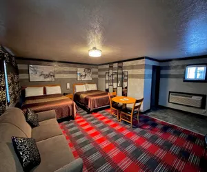 Photo 5 - Cascade Lodge