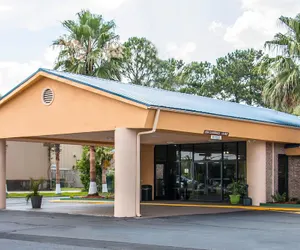 Photo 2 - Quality Inn Hinesville - Fort Stewart Area