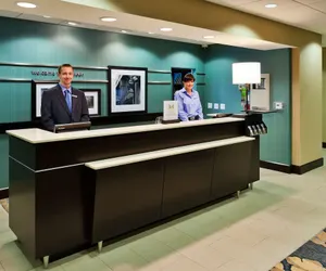 Photo 4 - Hampton Inn & Suites- Denver/Airport-Gateway Park