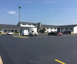 Photo 2 - Regency Inn And Suites