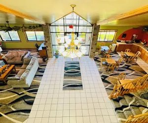 Photo 3 - Regency Inn And Suites