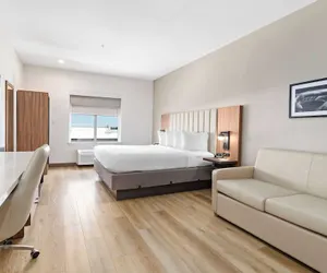 Photo 2 - Hawthorn Extended Stay by Wyndham Port Arthur