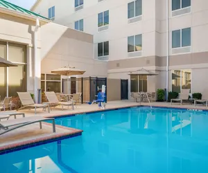 Photo 2 - Hilton Garden Inn El Paso Airport