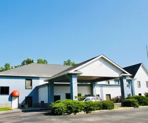 Photo 2 - Grand Vista Hotel and Suites