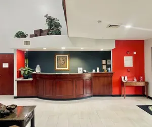 Photo 5 - Grand Vista Hotel and Suites