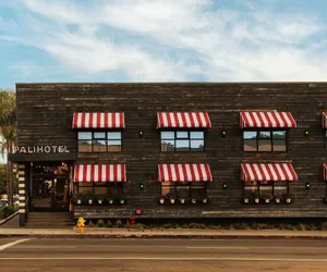 Photo 2 - Palihotel Melrose