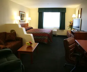 Photo 5 - Garden Place Suites