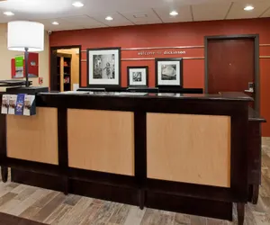 Photo 5 - Hampton Inn & Suites Dickinson