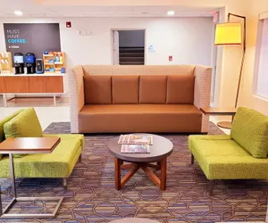 Photo 3 - Holiday Inn Express & Suites Lincoln City, an IHG Hotel