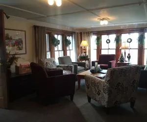 Photo 4 - The Vermont Inn