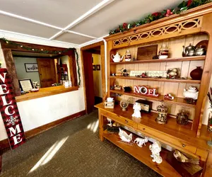 Photo 3 - The Vermont Inn